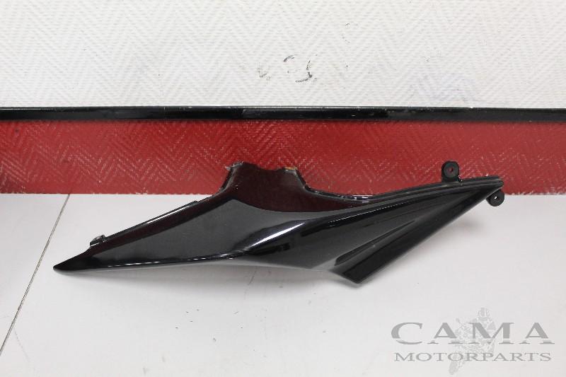 QUEUE DE CARENAGE DROIT NINJA 250 (ZXR250 EX250J ZX 250 R), Dhr. S. di Majo, Utilisé, Info@cama-motorparts.nl, P.J. Troelstraweg 8 8
3144 CX  MAASSLUIS, NL