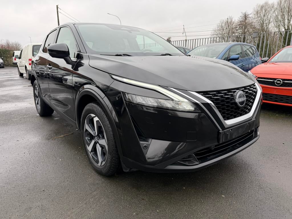 NISSAN QASHQAI 1.3 BENZINE/Electric Eu6d, Automaat, 4 cilinders, Leder en Stof, Zwart