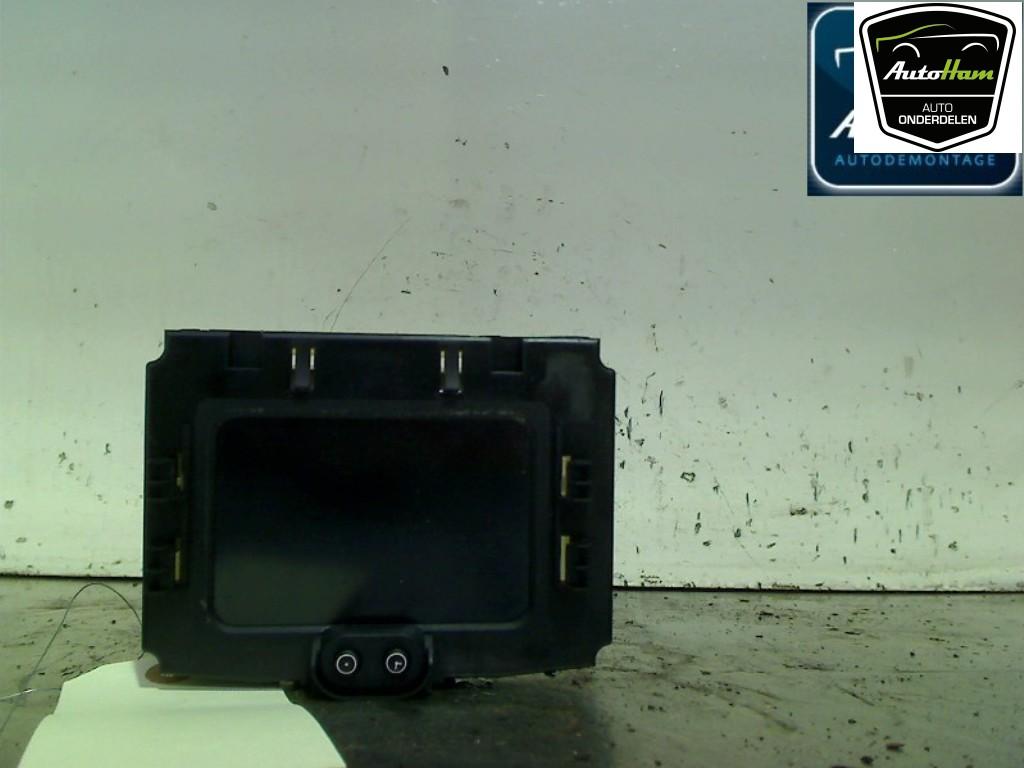 INTERIEUR AFFICHAGE Opel Zafira (F75) (|13106242|13106243|), Utilisé, Opel