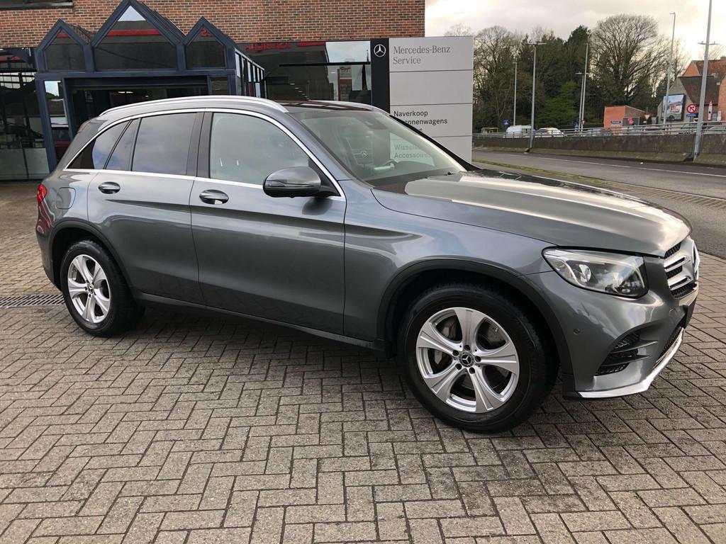Mercedes-Benz GLC 250 GLC 250 4-Matic (bj 2017, automaat), Auto's, Mercedes-Benz, Automaat, Gebruikt, 4 cilinders, https://public.car-pass.be/vhr/0f6b6b53-6b6e-44ca-b33b-fd2dfef1df13