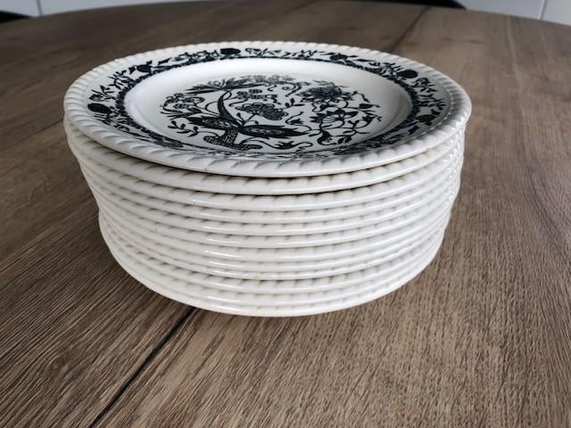 Vintage " nieuwe " dessertborden " 12 stuks ", Huis en Inrichting, Ophalen, Nieuw, Bord(en)