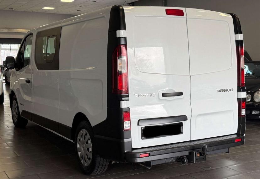 Renault Trafic à cabine double 6PL, Achat, Euro 6, Entreprise, Entretenue par le concessionnaire