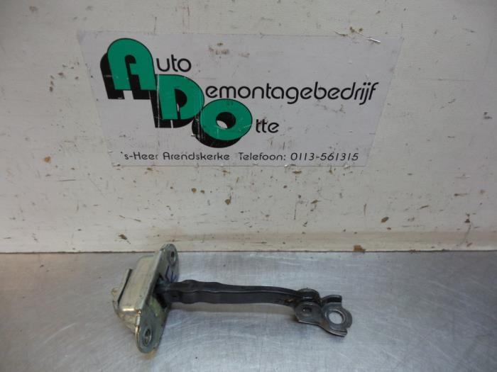 Butée 2portes gauche d'un Nissan NV200, -, Utilisé, -, Nissan