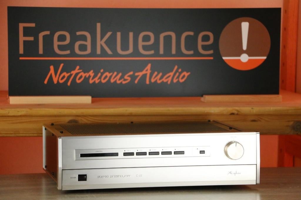 Accuphase C-222 / C 222 TRADE.INRUIL. Dikke classic pre!, Ophalen of Verzenden, Zo goed als nieuw