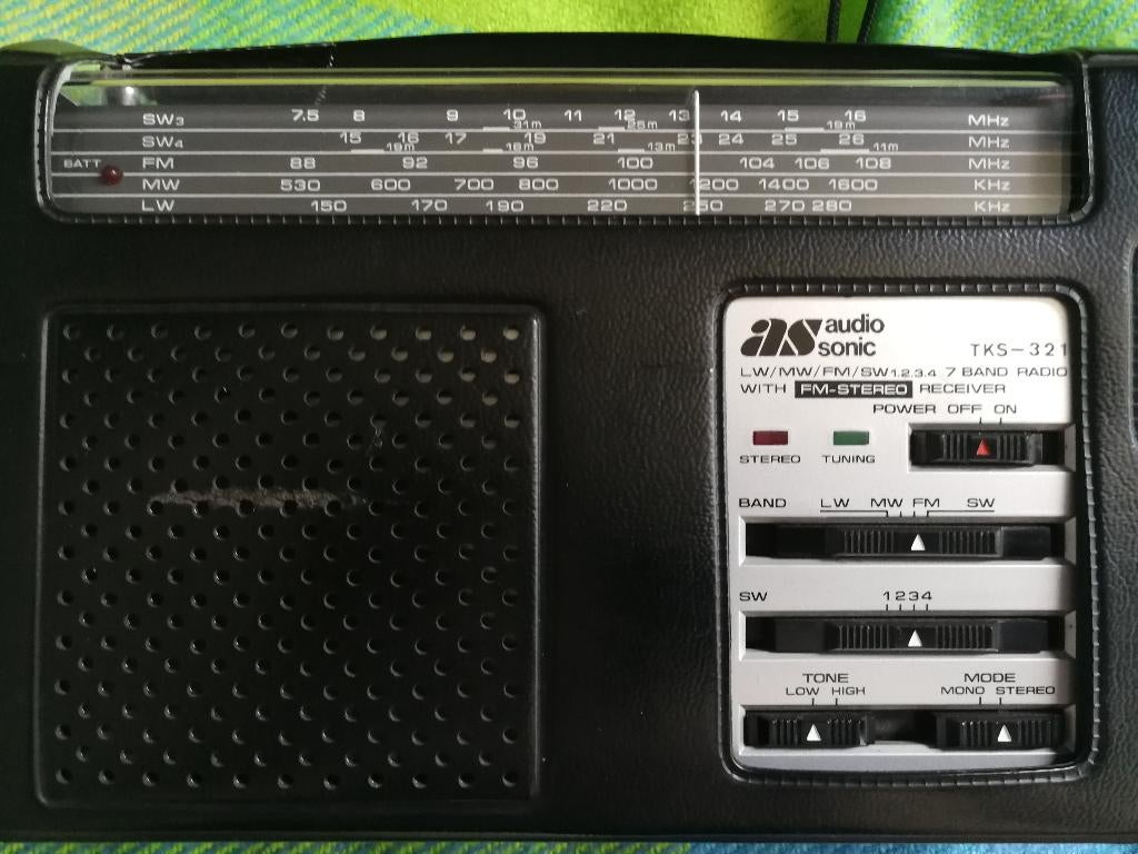 kleine wereld radio Audio Sonic TKS-321in origineel tasje, Ophalen of Verzenden, Gebruikt, Radio