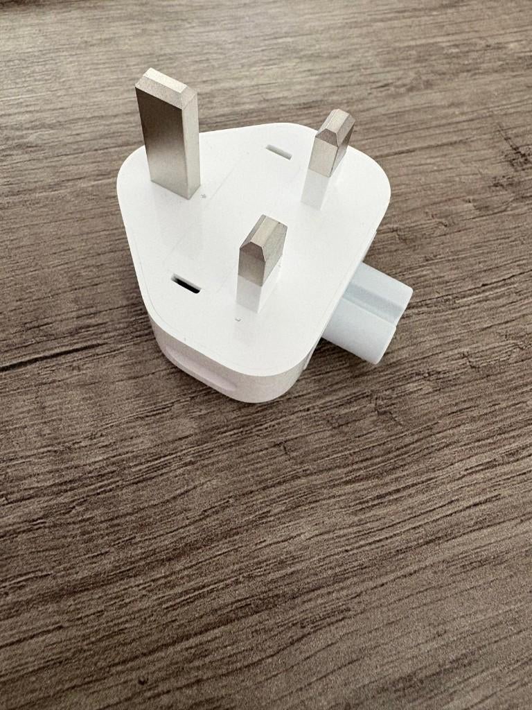 Adaptateur de voyage Apple (plusieurs unités disponibles), Enlèvement ou Envoi, Neuf