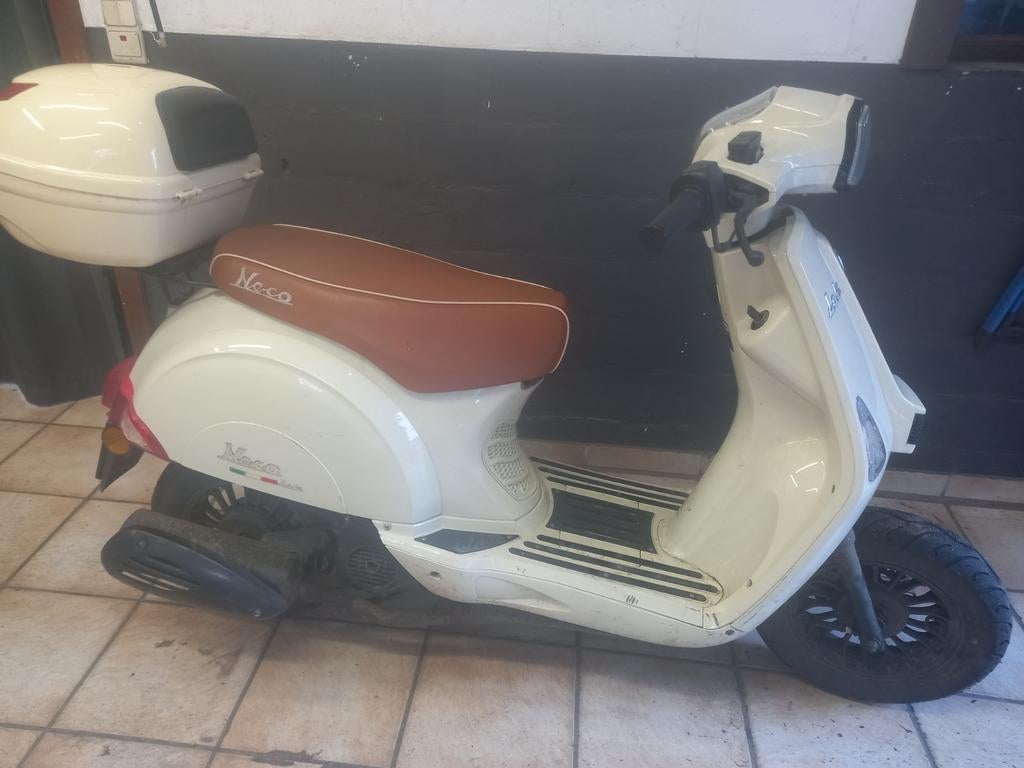Neco lala 50cc, Fietsen en Brommers, Ophalen of Verzenden