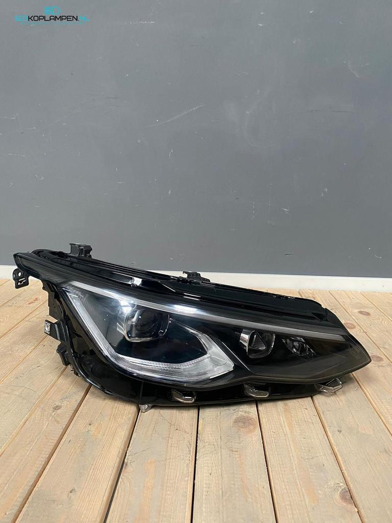 VW Volkswagen Golf 8 Black Edition IQ LED koplamp rechts, -, Volkswagen, -, Enlèvement