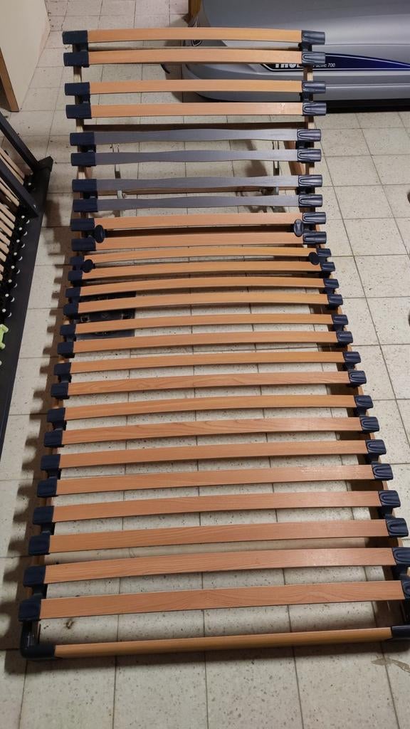 Sommier à lattes 90x200 cm, têtière réglable manuellement, Enlèvement