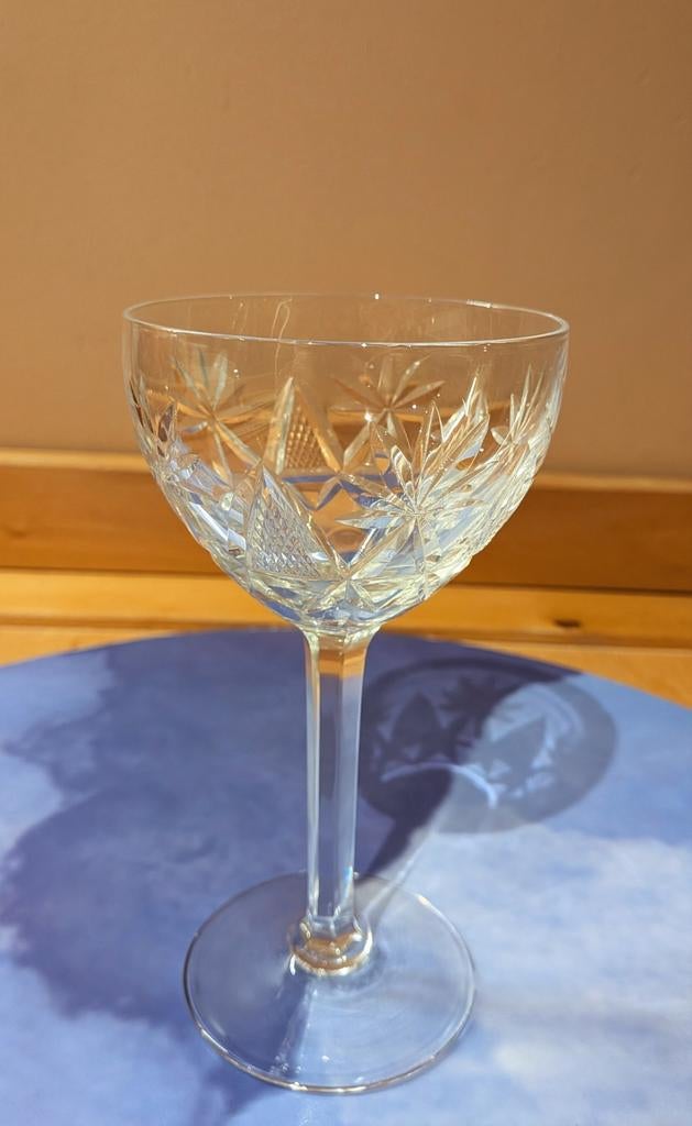 Verre à vin en cristal Val Saint-Lambert, Enlèvement