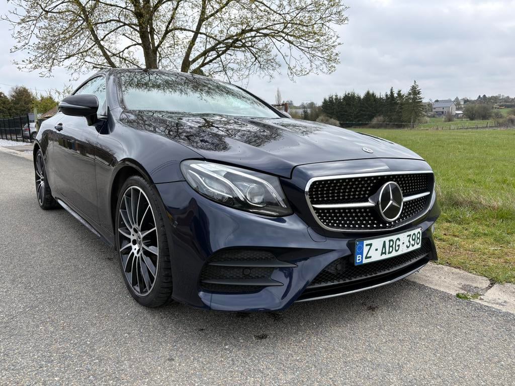 Mercedes E200 Coupe AMG// 12 m garantie, Auto's, Mercedes-Benz, Automaat, Euro 6, Bedrijf, Achteruitrijcamera
