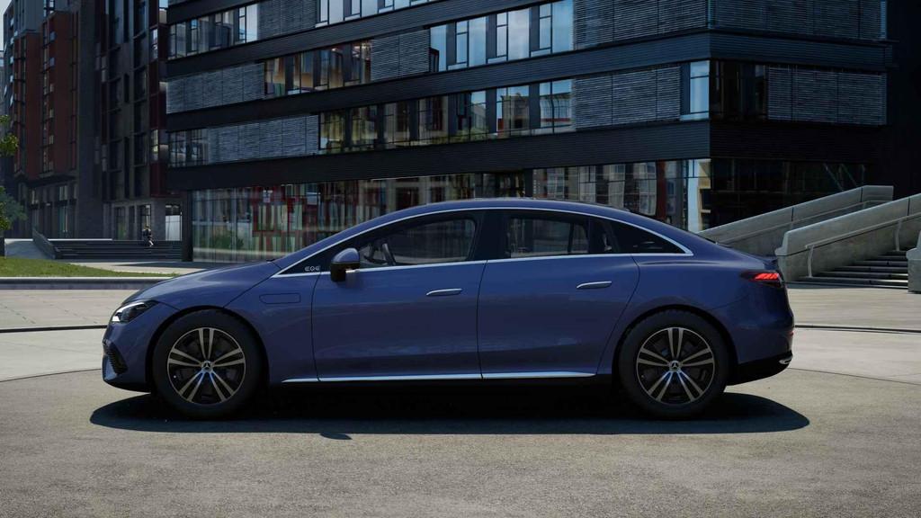 Mercedes-Benz EQE-Klasse 300 Berline Luxury Line | Panoramis, Auto's, Automaat, Gebruikt, 750 kg, Blauw