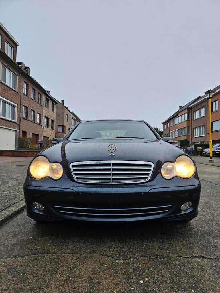 Mercedes C220cdi Automatik 11/2004 1er propriétaire+carnet., Autos, Achat, Carnet d'entretien, Diesel, Automatique