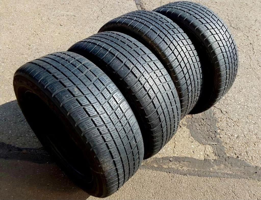 Pneus Michelin 205/55-16 pour Volvo, Citroën et Peugeot, Autos : Pièces & Accessoires, Pneus et Jantes, Pneus hiver, 16 pouces