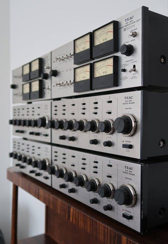 Teac AN/AX-300  Vintage Line Mixing Console, Muziek en Instrumenten, Mengpanelen, Ophalen