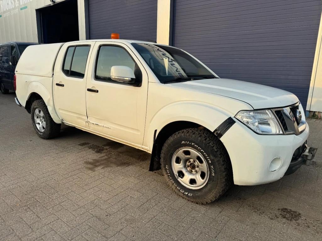 Nissan Navara *4WD-AIRCO-BELGIAN ORIGINE* (bj 2010), Auto's, Nissan, 4 deurs, Overige modellen, Wit, Bedrijf