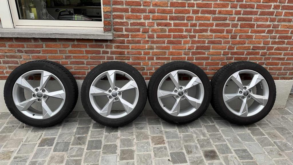 Audi winterbanden + velgen, Auto-onderdelen, Banden en Velgen, Ophalen, Winterbanden, Velg(en)