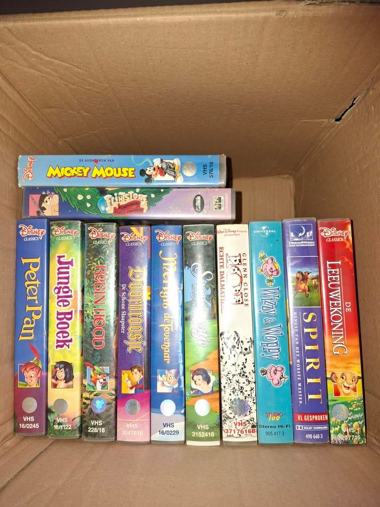 25 vhs te koop, CD & DVD, VHS | Enfants & Jeunesse, Enlèvement ou Envoi