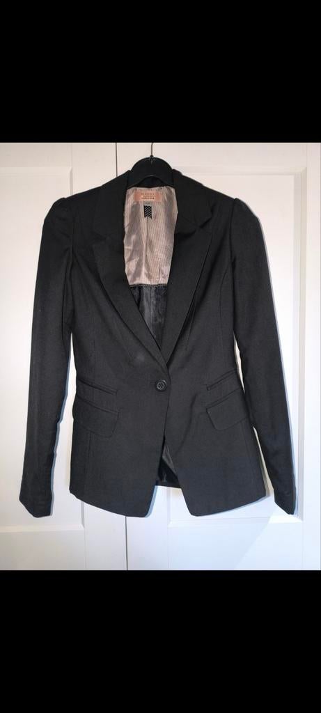Blazer Bershka small, Kleding | Dames, Ophalen of Verzenden