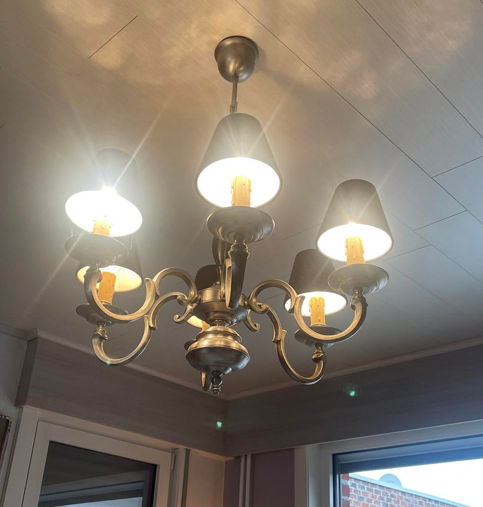 Tinnen luster, Enlèvement, Comme neuf