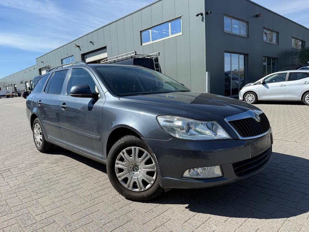 Skoda Octavia Combi 1.6 TDI Airco ONLY EXPORT, Autos, Skoda, Entreprise, Achat, Octavia, ABS, Airbags, Air conditionné, Alarme