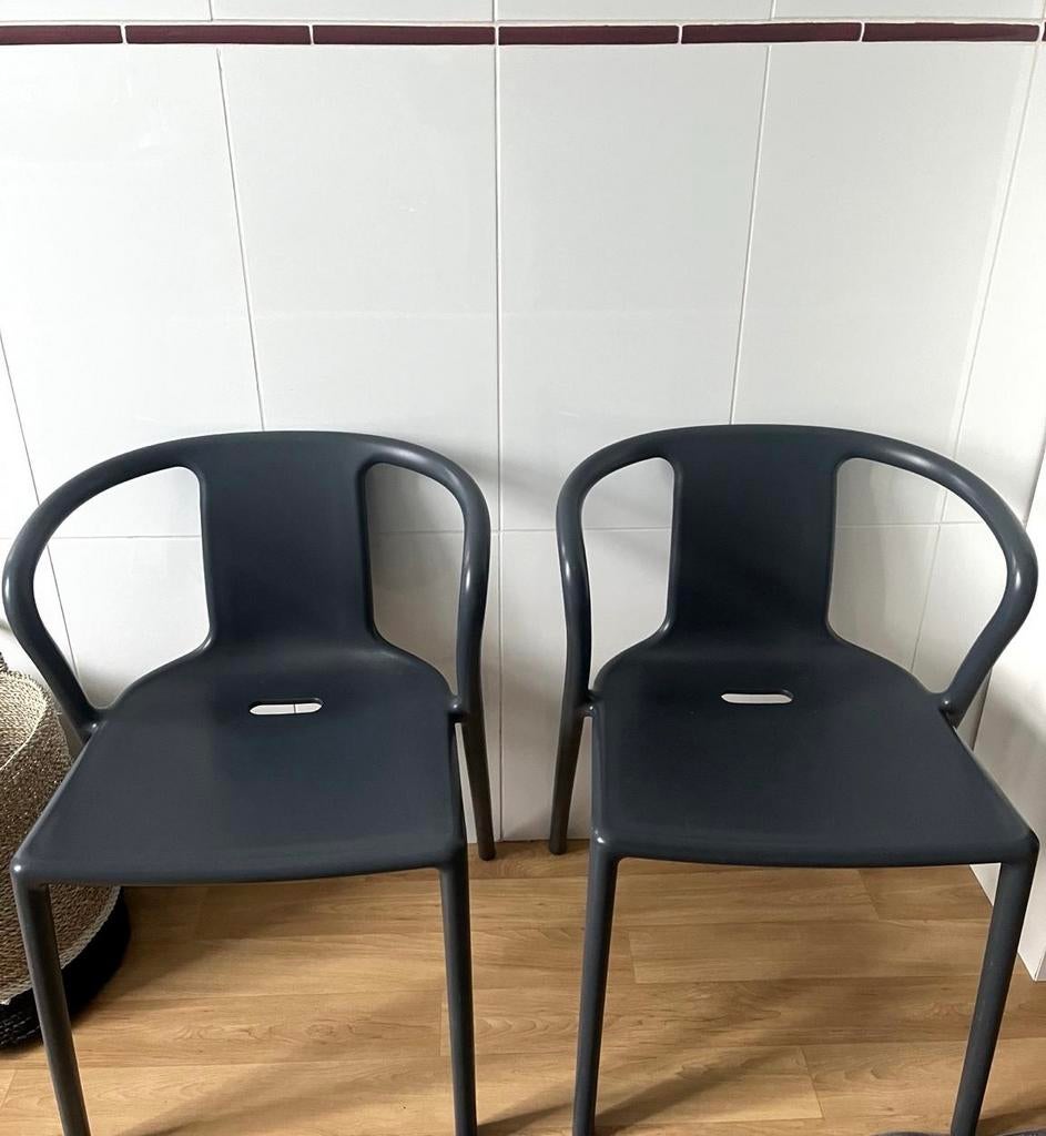 Lot de chaises design magis, Comme neuf, Deux, Enlèvement, Autres matériaux