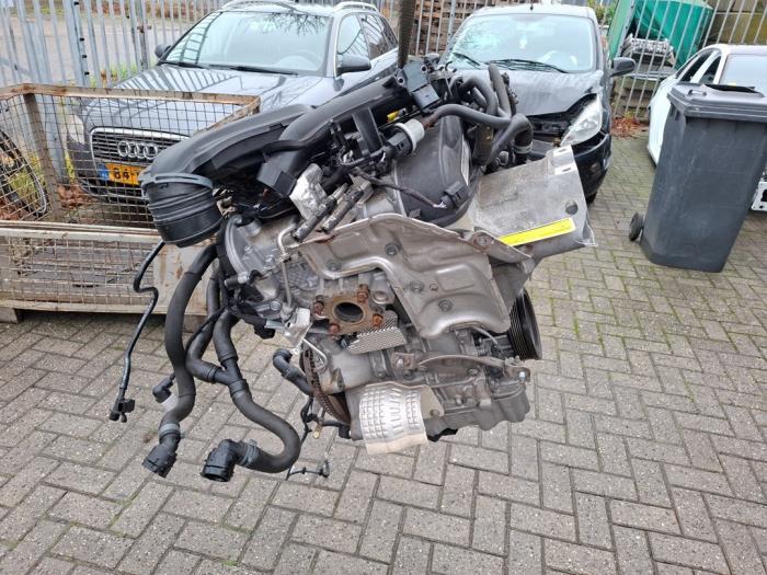 Motor van een Volkswagen Polo, Gebruikt, -, Volkswagen, -
