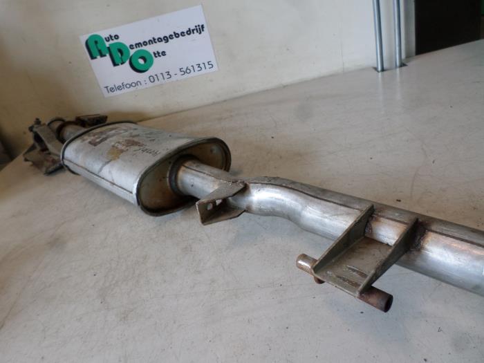 Echappement silencieux central d'un Renault Clio (Clio 2 98-, Autos : Pièces & Accessoires, Renault, -, 3 mois de garantie, Utilisé