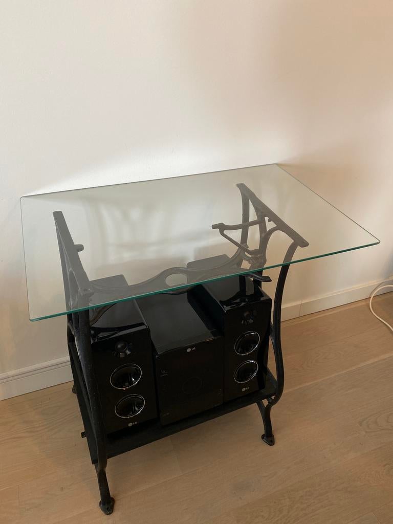 Bijzettafel, Huis en Inrichting, Woonaccessoires | Krantenbakken en Lectuurbakken, Ophalen, Zo goed als nieuw