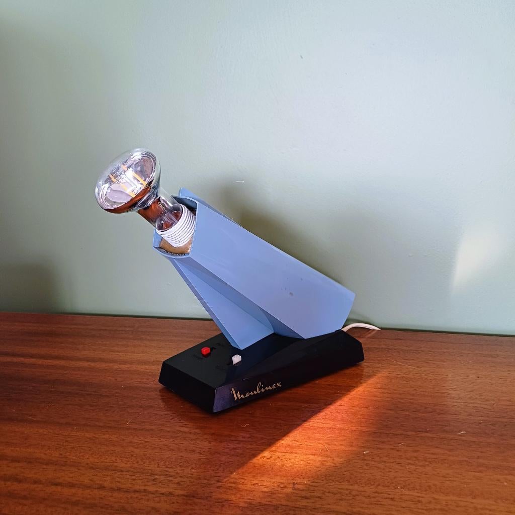 Lampe vintage Space Age Moulinex recyclée, Maison & Meubles, Lampes | Lampes de table, Enlèvement ou Envoi