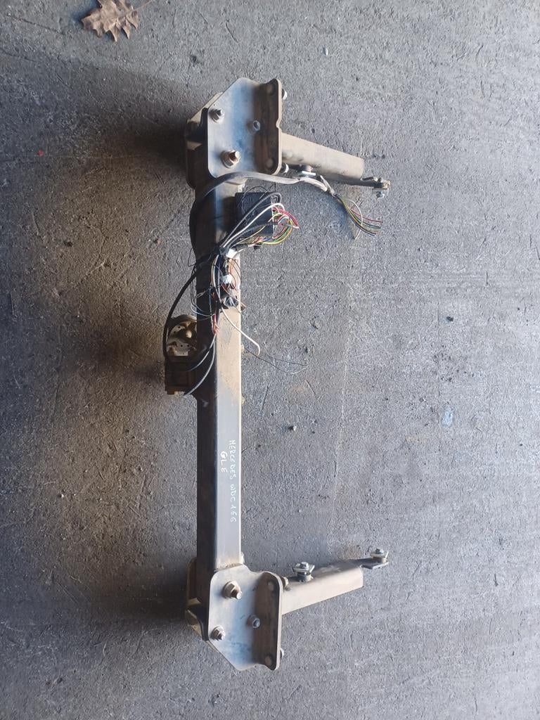 Attelage Mercedes Classe M GLE W166, Autos : Pièces & Accessoires, Attelages, Enlèvement, Utilisé