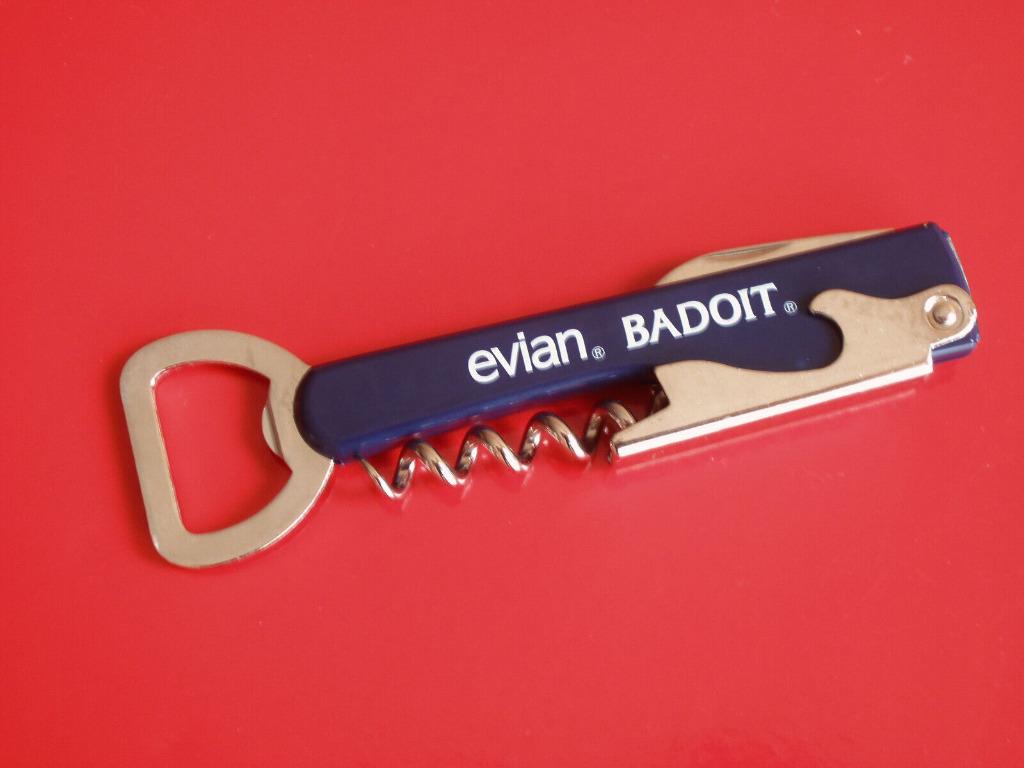 DECAPSULEUR / OUVRE - BOUTEILLES * BADOIT *, Collections, Enlèvement ou Envoi, Neuf, Ouvre-bouteille, Autres marques