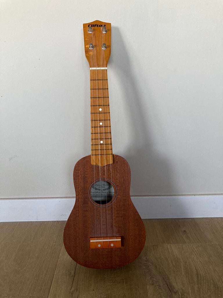 Ukulélé Clifton, Enlèvement ou Envoi, Utilisé, Ukulélé