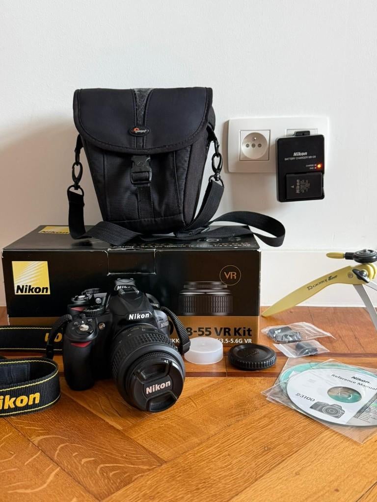 Kit complet Nikon D3100 - très bon état, TV, Hi-fi & Vidéo, Moins de 4 fois, Comme neuf, 14 Mégapixel, Enlèvement