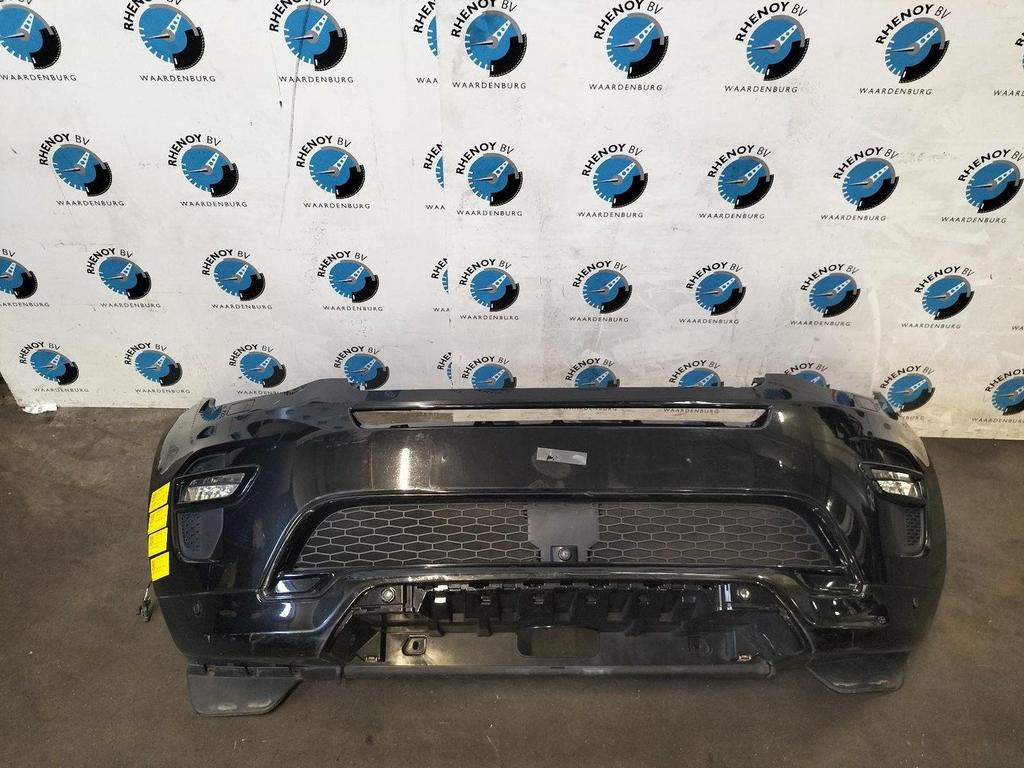 LANDROVER DISCOVERY SPORT L550  VOORBUMPER 2016, Gebruikt, Voor, Ophalen of Verzenden, Stiba lid