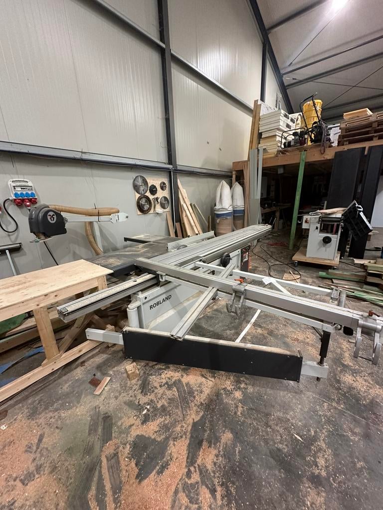 Robland Z320 met afzuiging, Enlèvement