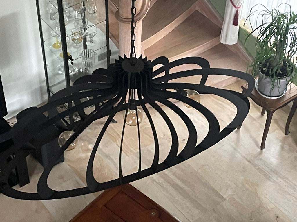 Luste, Enlèvement, Comme neuf, Métal, Moderne .