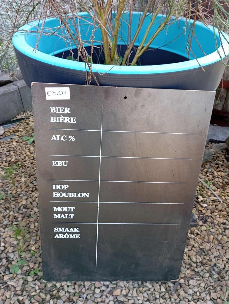 Tableau noir Moortgat group, Envoi, Comme neuf