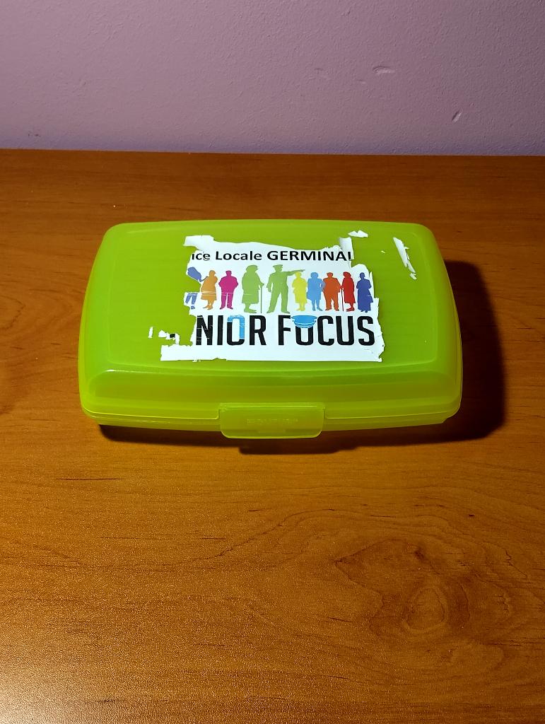 Boîte à tartines Curver, Maison & Meubles, Cuisine| Tupperware, Enlèvement, Comme neuf, Jaune, Boîte