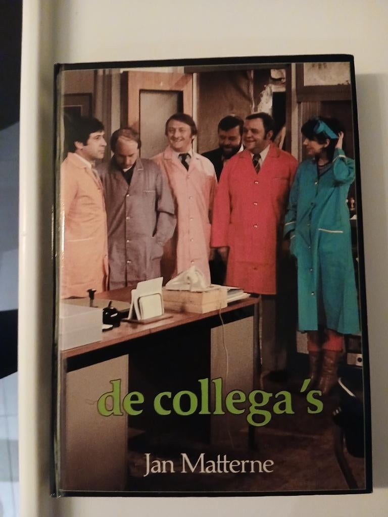 Televisieserie - De collega's - met handtekeningen acteurs., Enlèvement, Neuf, Jan Matterne