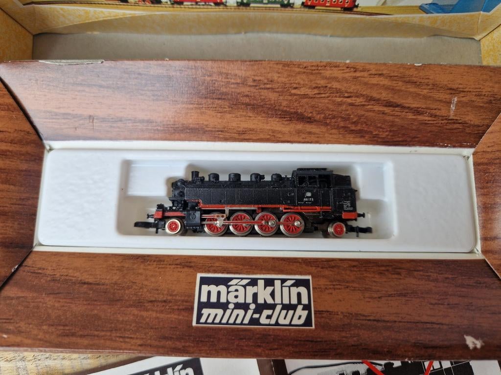 Marklin spoor Z  Mini-club nr 8896 stoomlocomotief, Enlèvement ou Envoi, Comme neuf