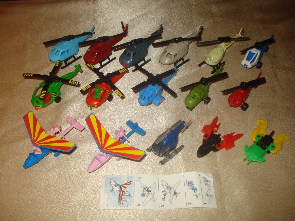 KINDER Lot d'Anciennes Séries Avions et Hélicos 1974 - 1992, Collections, Enlèvement ou Envoi, Comme neuf, Autres types