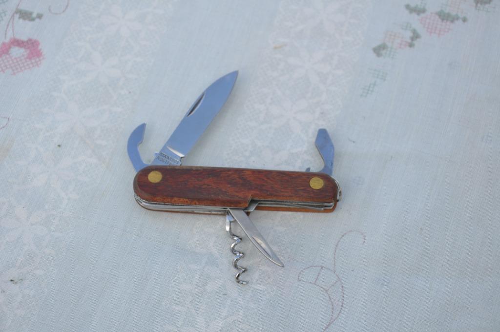 §  canif neuf avec 5 fonctions recouvert bois, Collections, Enlèvement ou Envoi, Neuf