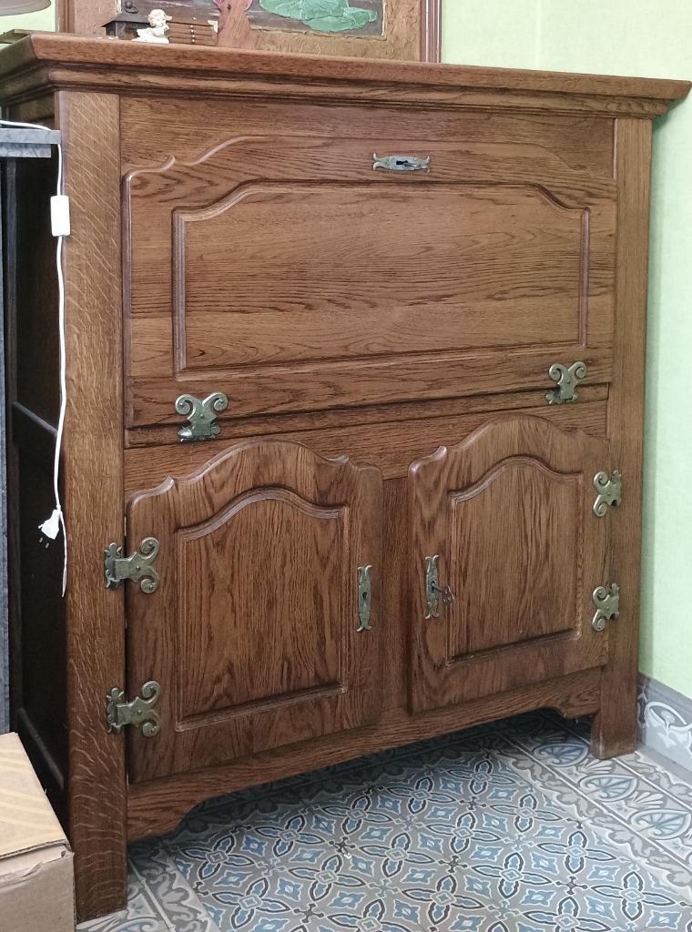 Buffet/ bar à alcool ou secretaire - chêne rustique 3 portes, Enlèvement, Utilisé