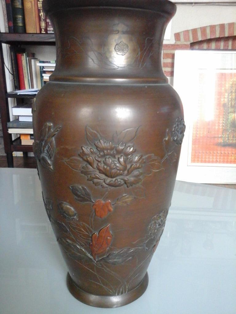 Vase  Japonais bronze/cuivre Meiji période (1868/1912) 30cm, Antiquités & Art, Enlèvement ou Envoi, Bronze