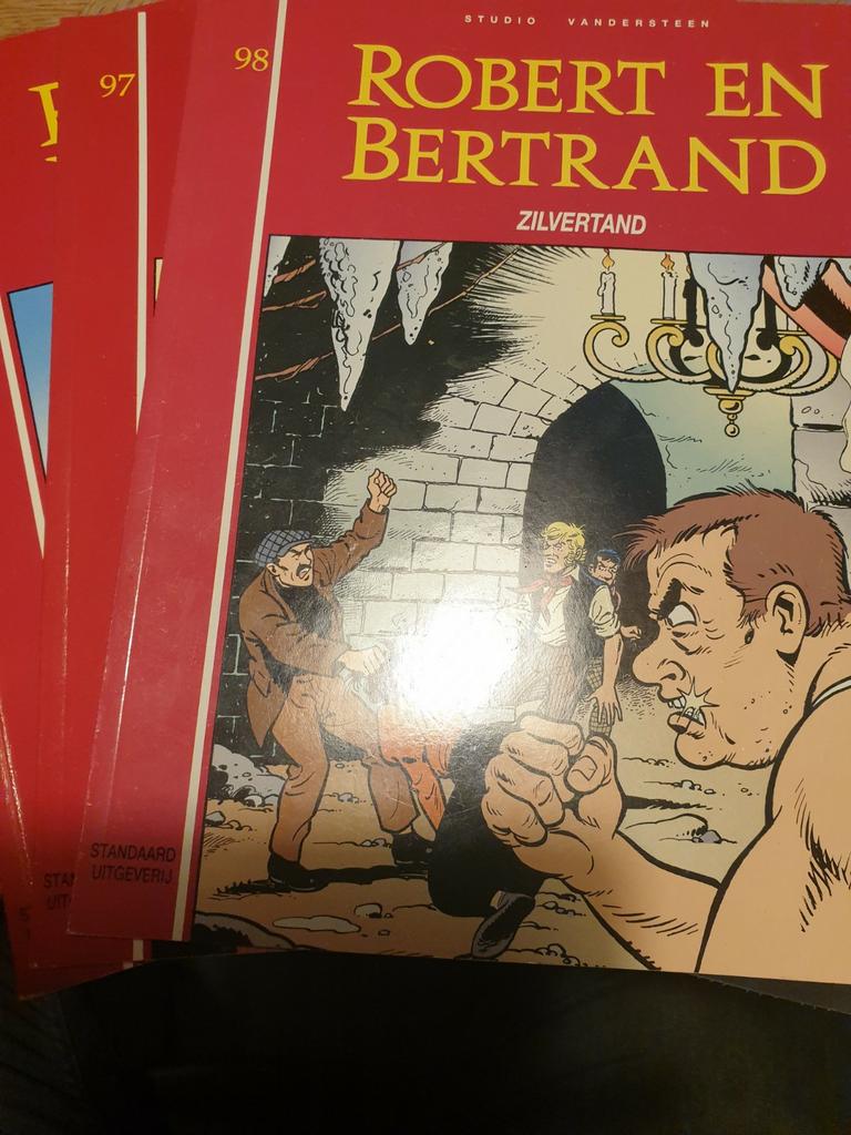 Willy Vandersteen - Robert en Bertrand nr 98 zilvertand, Boeken, Ophalen of Verzenden, Zo goed als nieuw, Willy Vandersteen