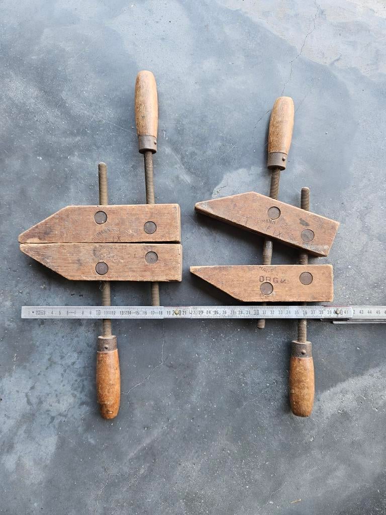 Houten serganten voor wigvormig klemmen - parallelklemmen, Ophalen