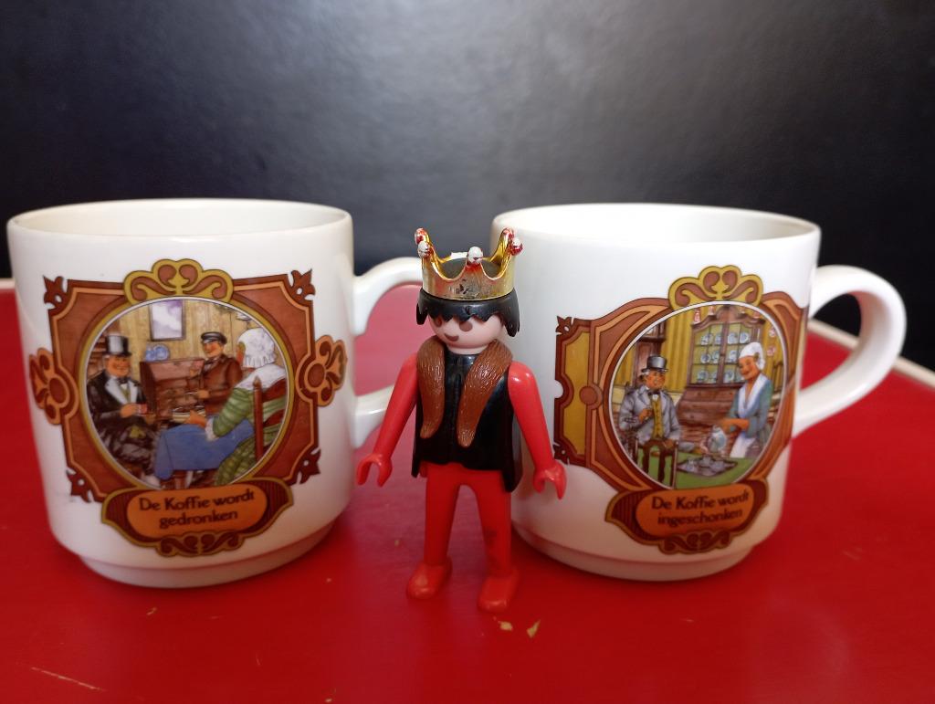 572) Villeroy Boch Douwe Egberts Koffie Bekers, Huis en Inrichting, Keuken | Servies, Zo goed als nieuw, Kop(pen) en/of Schotel(s)