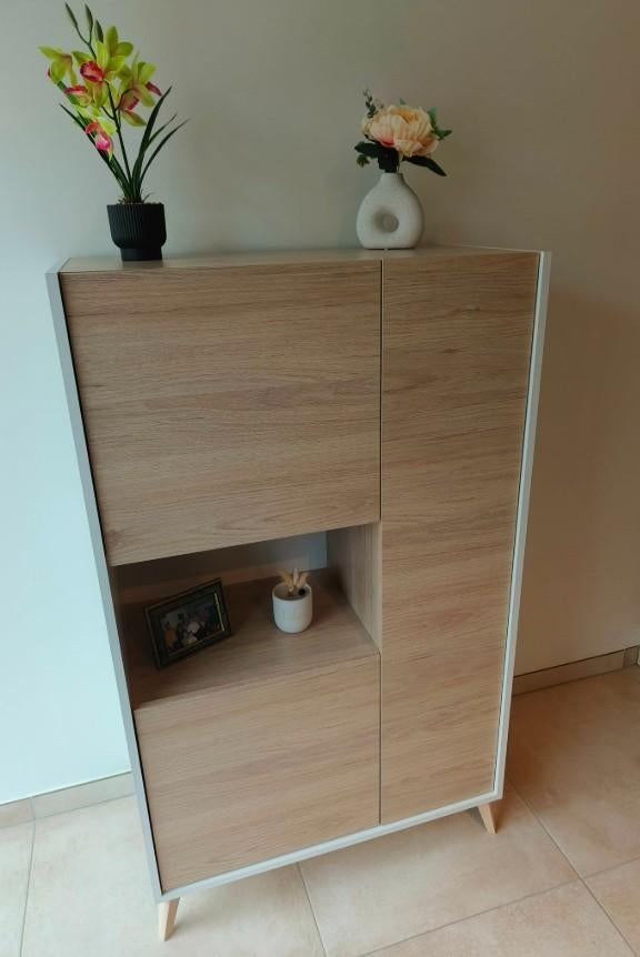 Armoire (bar), Enlèvement, Comme neuf