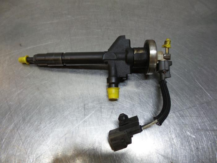 Verstuiver (diesel) van een Mazda 6 (6 02-), Gebruikt, -, -, Ophalen of Verzenden